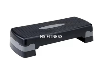 Etapa aeróbia interna dos acessórios do exercício do Gym da aptidão com a máquina de 1 camada