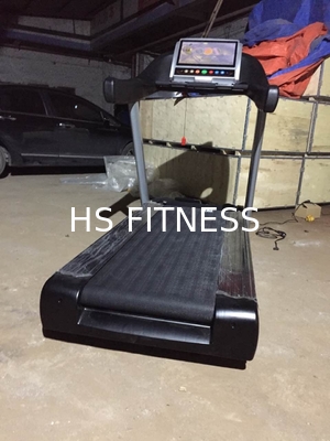 Escada rolante comercial Technogym do Gym do body building tela da cor de TFT de 16,1 polegadas