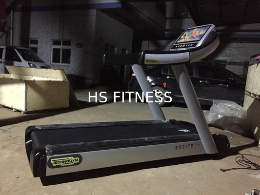 Escada rolante comercial Technogym do Gym do body building tela da cor de TFT de 16,1 polegadas