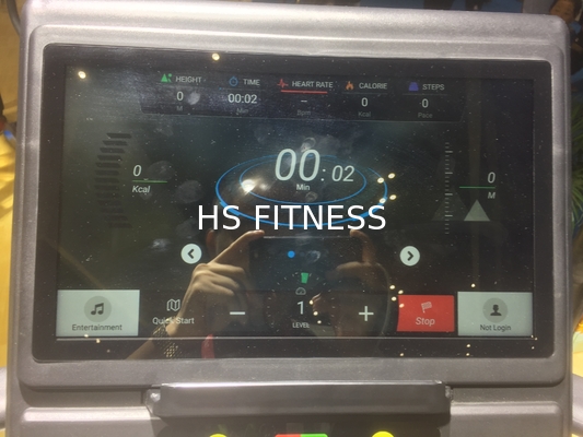 A máquina estacionária do montanhista da escada da aptidão do Gym 30 graus inclina-se tipo
