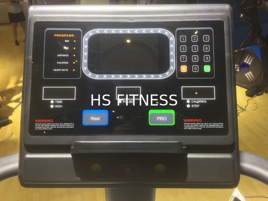 A máquina estacionária do montanhista da escada da aptidão do Gym 30 graus inclina-se tipo