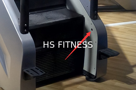A máquina estacionária do montanhista da escada da aptidão do Gym 30 graus inclina-se tipo